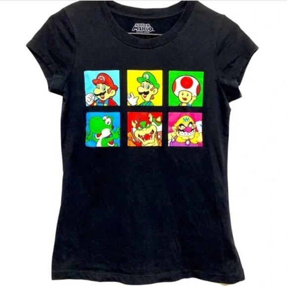 Nintendo Super Mario & Friends Short Sleeve Shirt - Size M - Picture 2 of 6